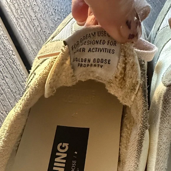 Golden Goose Running Beige and Black Star Sneakers Size 41 Like New!